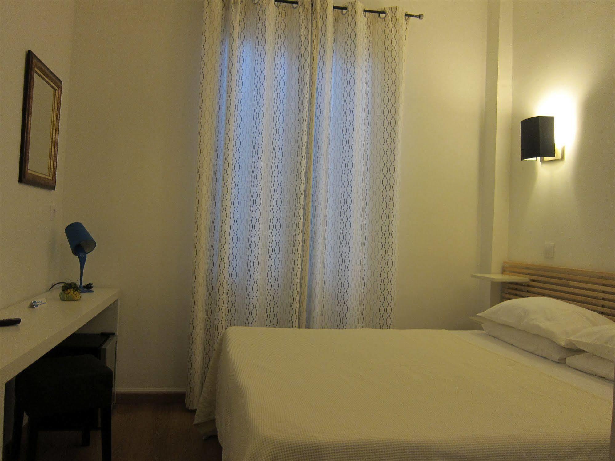 Brit Colbert Hotel Juan-les-Pins